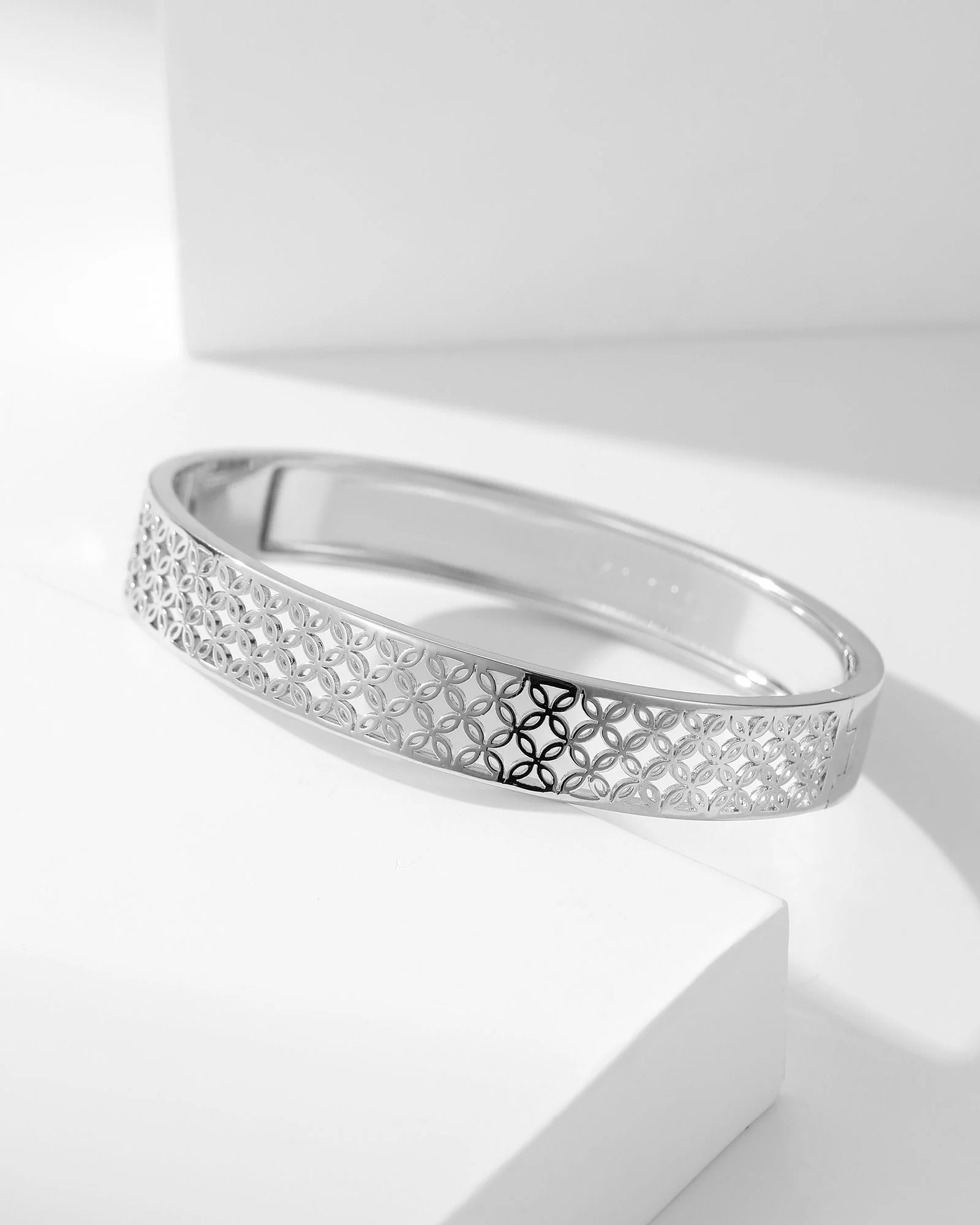 AJOURÉ Bangle - 8322400 - Image 5
