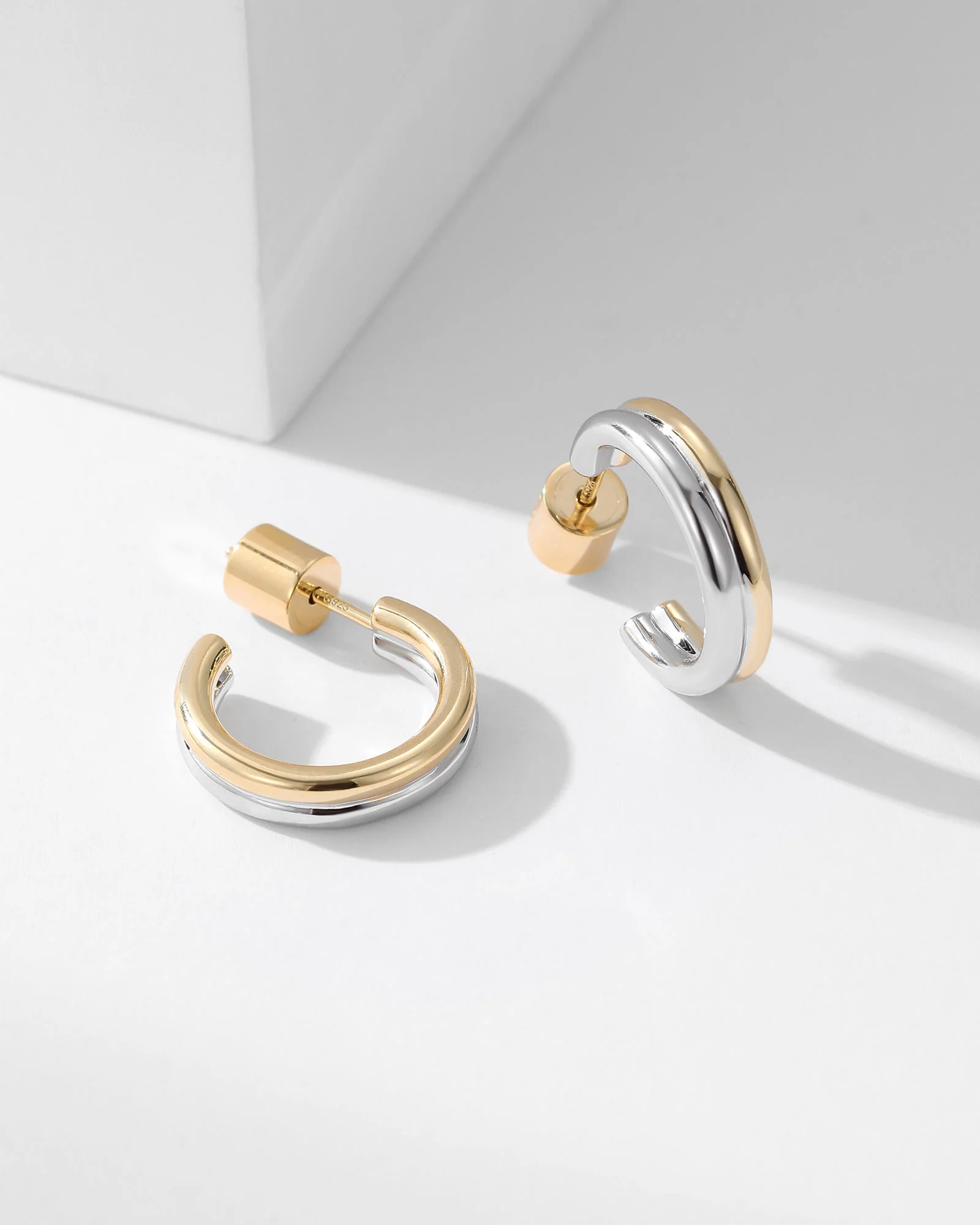 Bicolor Earring - 8144000 - Image 4