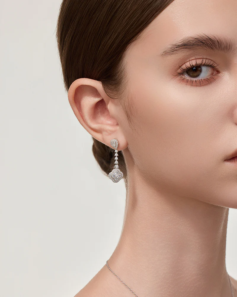Éternelle Fleur Blanche Earring - 8342200 - Image 2