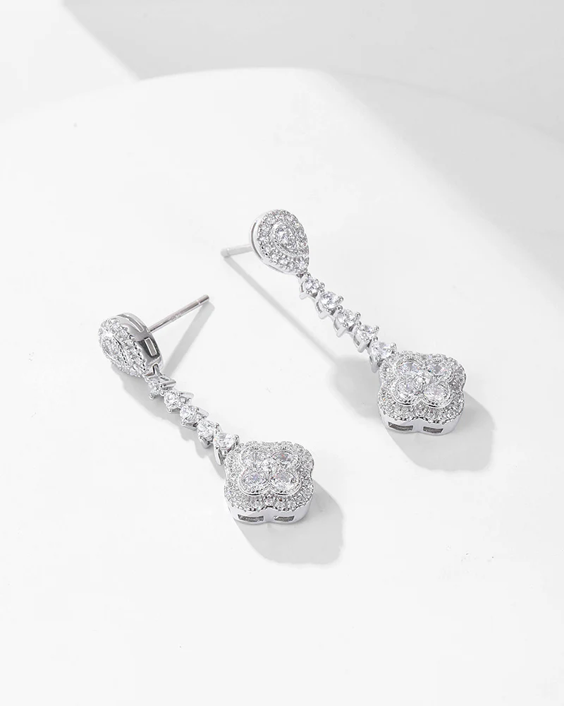 Éternelle Fleur Blanche Earring - 8342200 - Image 5