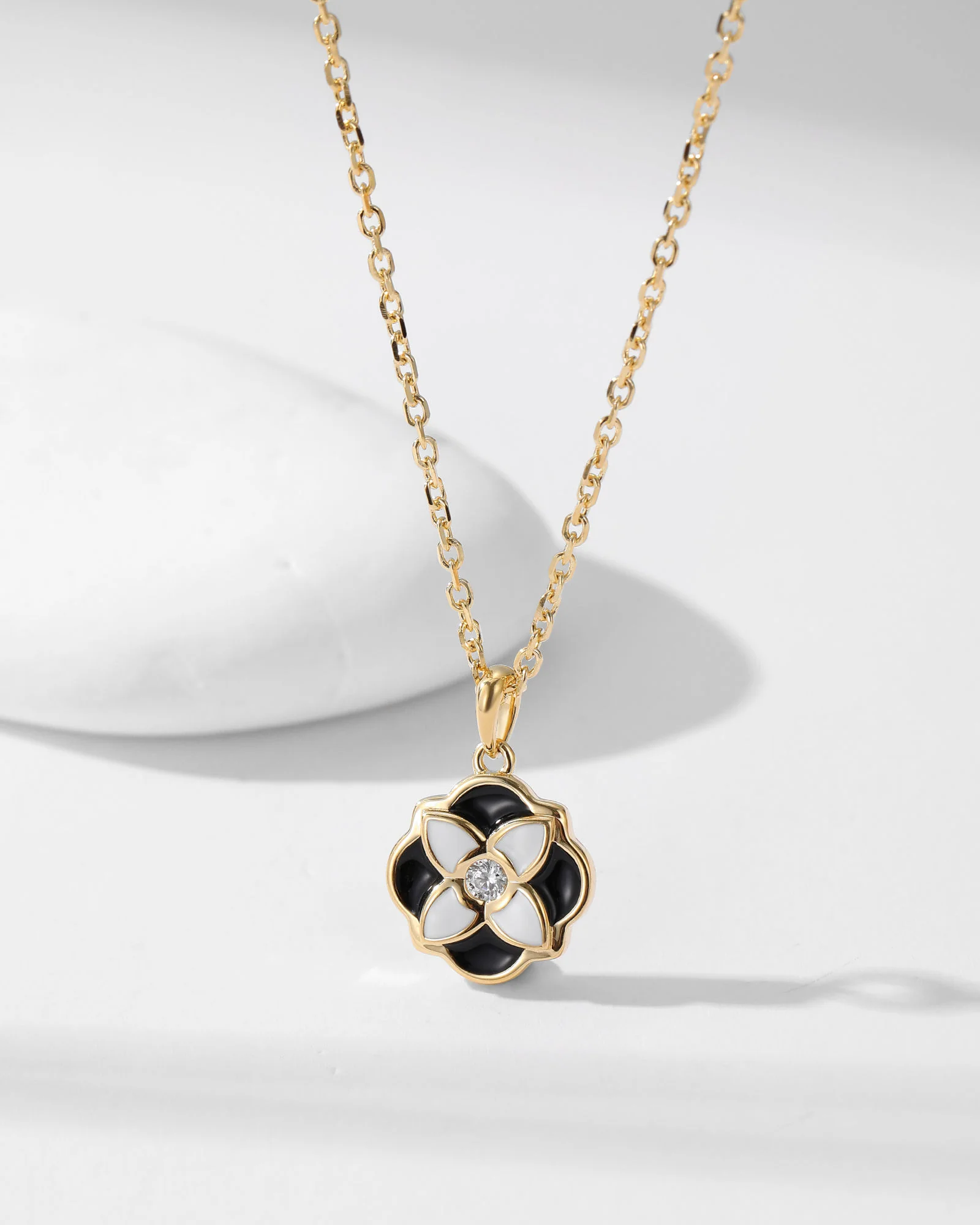 Fleur d’Émail Necklace - 8330600 - Image 5