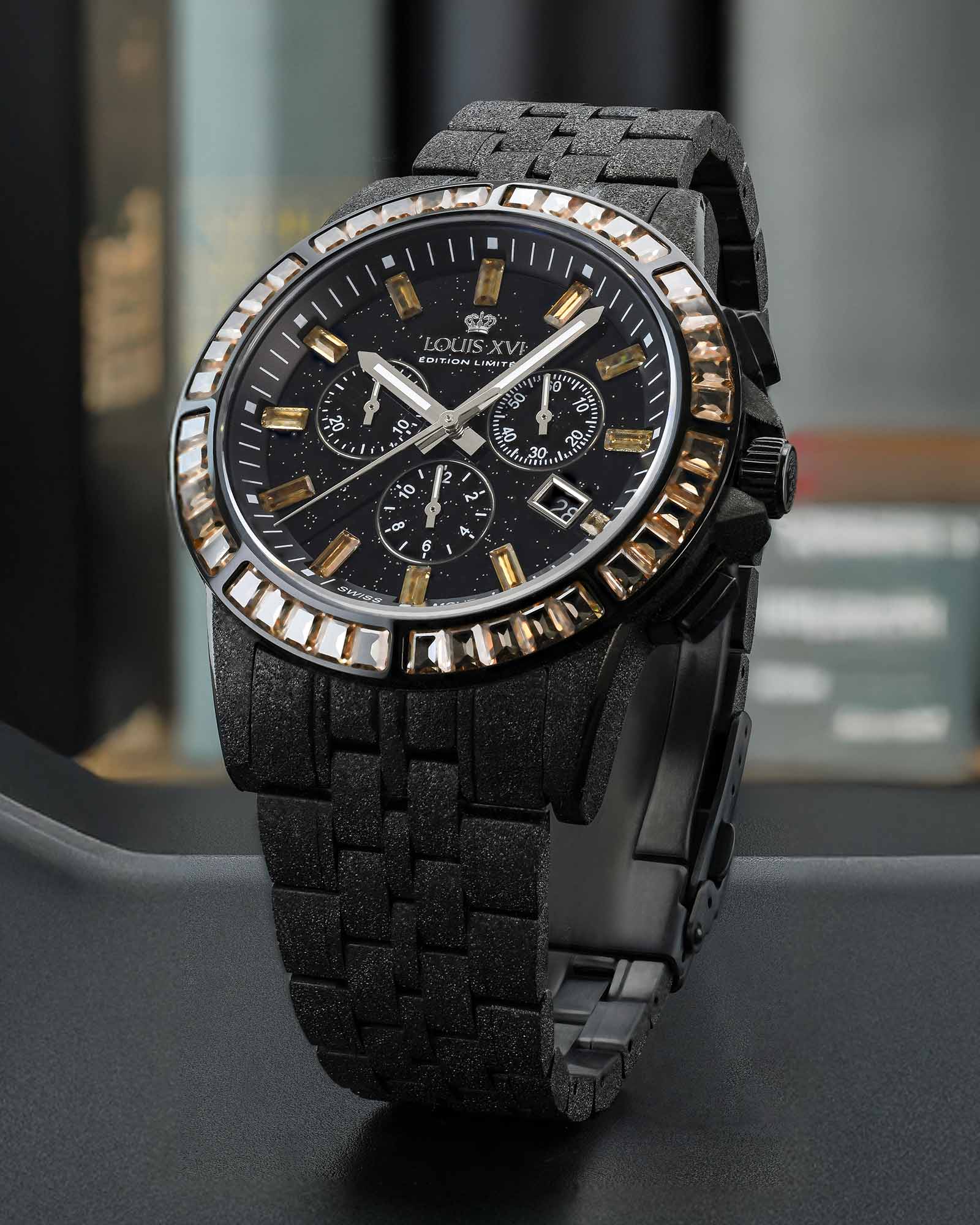 Majesté Frosted Iced Out 1183 Desert Gold - 43mm - Image 2