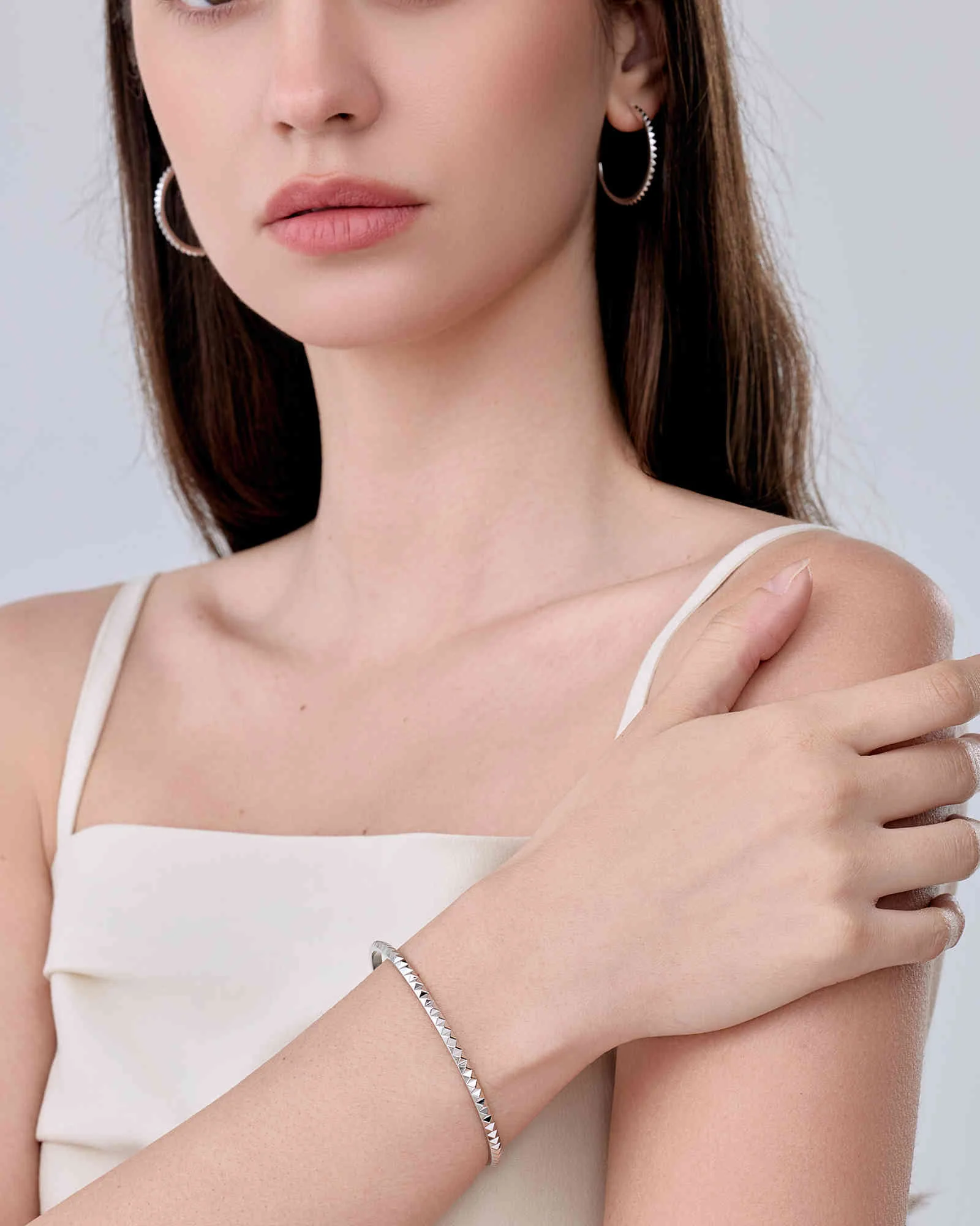 Valenza Bangle - 8322800 - Image 3